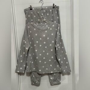 ✨NWT✨ Reitman’s: Women’s Pajama Set- Size Large